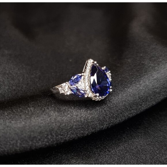 Tanzanite 925 Sterling Silver Ring Size 8.25 Elegant Design - Picture 3 of 4